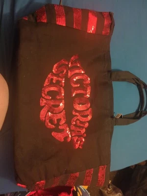 NWT Victoria’s Secret Black tote with Red Sequin Lips Stripes Zipper VS - Image 1 of 4