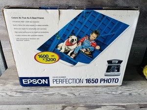 Epson Perfection 1650 Flatbed Color Photo & Document Scanner / New - Picture 1 of 8