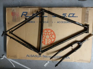 Razesa Handmade ATB 28" Stahlrahmen, schwarz/gold, inkl. Gabel, 50cm, NOS - Bild 1 von 8