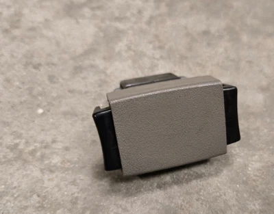 85 - 05 Chevy Astro Van Astrovan GMC Safari GRAY Glove Box Latch OEM - Image 1 of 4