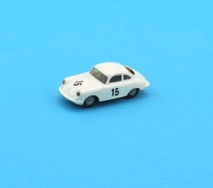 Praline Porsche 356 Rennwagen Nr. 15 Weiß 1:87 - Picture 1 of 2