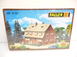 Faller B-361 H0 Siedlungshaus Gartenstadt Typ 2 wie NEU in OVP eingeschweißt - Picture 1 of 4