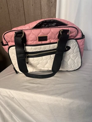 Сумка для подгузников Betsey Johnson с пеленальным ковриком черная белая полоса стеганая с бриллиантами - Изображение 1 из 3