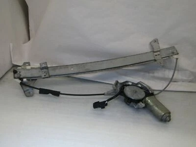 Isuzu Trooper Duty 98-02 3.0 left rear door electric window motor regulator - Image 1 of 4