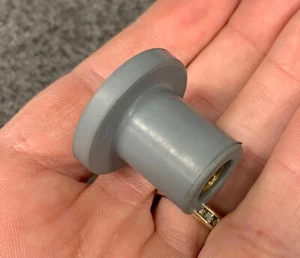 MILITARY MEP 802A 803A 804A DIESEL GENERATOR FUEL TANK DRAIN NITRILE WELL NUT - Picture 1 of 3