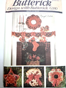 Tress Skirt Wreath Ornaments Butterick 6380 Craft Sewing Pattern Christmas VTG - Picture 1 of 6