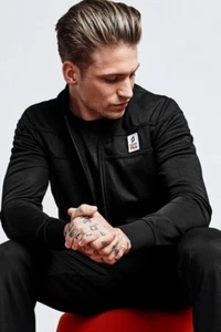Peloton x Fila Men Sz LARGE Black Full Zip Jacket Cotton Polyester Blend Cycling - Picture 1 of 17