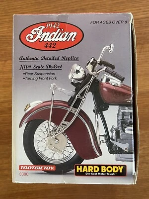 TootsieToy 1942 INDIAN 442 1/10 Scale Motorcycle Diecast Auth. Detail Preowned - Image 1 of 4