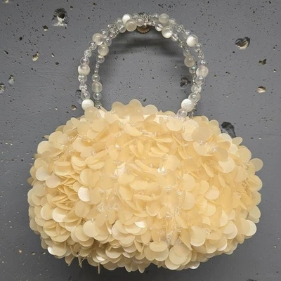 Bolso de mano formal de noche con mango de lentejuelas y cuentas marfil enorme satinado vintage Foto 1 de 4