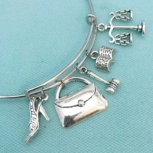 Der ANWALT verwandte Silberlegierung Charms Wechselarmreif Armband. - Bild 1 von 3