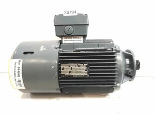 SEW 2,2 KW 1410 min Getriebemotor DFV100M4/BMG/HR/IS Gearbox - Bild 1 von 10