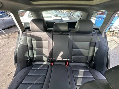 Seat Belt Retractor Passenger Right REAR 2010 11 12 13 14 Volkswagen Jetta Wgn Foto 1 de 4