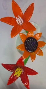 3 Vintage Hand Blown Flowers Lily Sunflower Orange Yellow Red - Picture 1 of 8