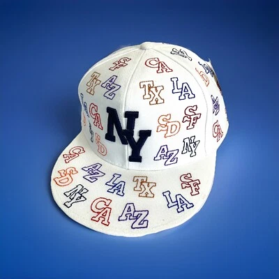 Billete plano de Nueva York con gorra de bola ajustada SF CA SD TX AZ bordada talla grande blanca Foto 1 de 4