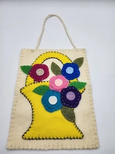 Vintage Felt Flower Basket Banner Easter / Spring - Picture 1 of 4