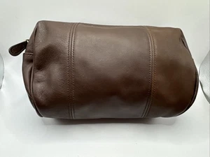 Borsa da toeletta cosmetica da viaggio Coach vintage in pelle marrone - Foto 1 di 5