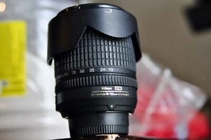 Nikon AFS 18-135mm lens Nikon d40,50,60,3000,3100,3200,7000,7100,7200 - Picture 1 of 9