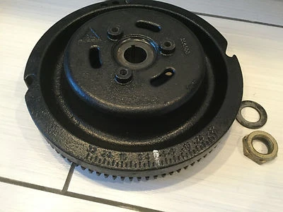 2004 EVINRUDE 90HP FLYWHEEL 0586765 586765 40HP-90HP - Image 1 of 4