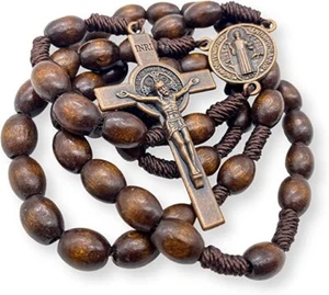 Rosario de madera de San Benito cordón con cuentas coronilla cuentas de madera medalla de santo y cruz  - Imagen 1 de 8