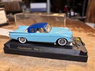 Solido 1957 Studebaker cupé Aqua 1:43 con estuche 4521 Foto 1 de 3