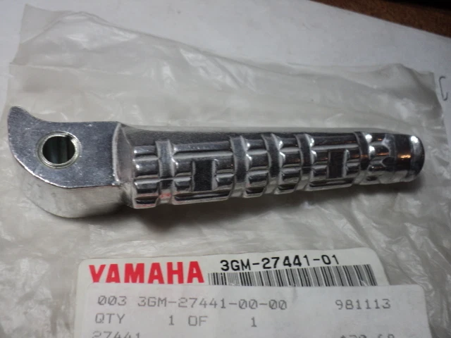 Yamaha FZR1000 FZR 1000 1989-95 reposapiés de pasajero trasero como nuevo OEM P/N 3GM-27441-01 Foto 1 de 1