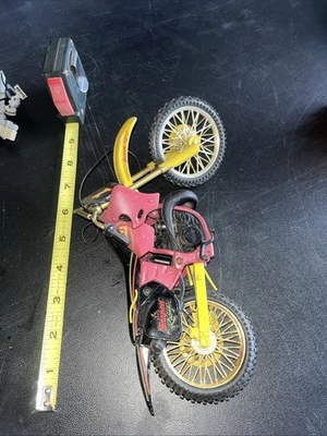 Snap On 1/9 Scale Die Cast Motocross Bike 1995 Limited Edition Honda CR250 Used - Image 1 of 4