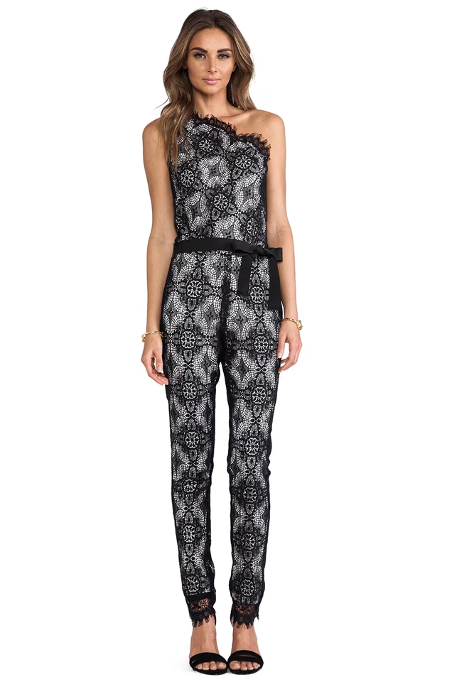 Alexis Jumpsuit Womens Medium  Blanchett One Shoulder Jumpsuit Scalloped Edges — 第 1/4 张图片