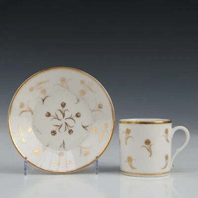 Nice French Empire porcelain cup & saucer, flowers, circa 1810. - Image 1 of 4