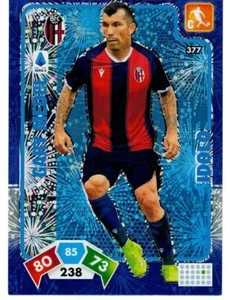 PANINI ADRENALYN XL CALCIATORI 2020-2021 CARD N. 377 MEDEL (IDOLO) BOLOGNA - Picture 1 of 2