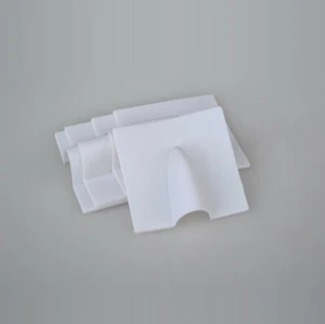 10 X Blanco Placa Soplada Ladrillo Buster Cable Ordenado Agujero Cubierta Satélite/Aérea - Imagen 1 de 4
