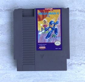 Mega Man 4 Nintendo NES 1992 Tested Works *case damage*