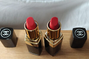 Lot de 2 rouges à lèvres Coco Chanel n° 32 et 42 paradis