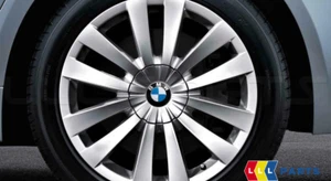NEW GENUINE BMW 5 7 SERIES F07 F01 F02 F04 20' DOUBLE SPOKE WHEEL 253 HUB CAP - Picture 1 of 3