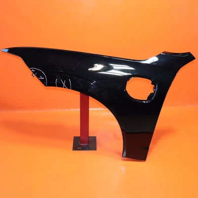 Guardabarros izquierdo VOLVO XC60 HYRBID 2018 2019 2020 2021 2022 2023 OEM Foto 1 de 4