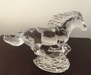 MAGNIFICENT WATERFORD CRYSTAL “RUNNING HORSE” FIGURINE SIGNED ON BASE - Picture 1 of 9