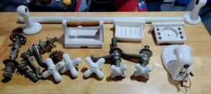 Antique lot of 11 porcelain odd bathroom fixtures, tub - sink - soap - Picture 1 of 8