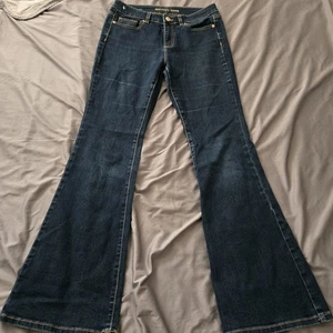Michael Kors MK Selma Flare Jeans High-Rise Jeans Womens Size 4 Bellbottoms 90s - Picture 1 of 8