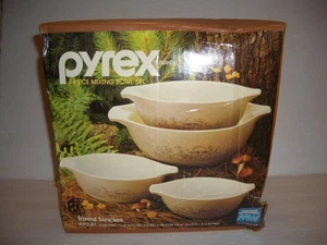vintage SEALED Pyrex 4-Piece Mixing Bowl Set Forest Francies 440-61 - Picture 1 of 11
