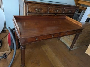 Writing Desk Table Antique Mahogany Stunning condition - Picture 1 of 11