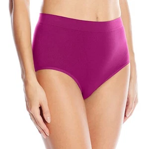 Vanity Fair Womens Smoothing Comfort Seamless Brief Panty - Picture 1 of 43