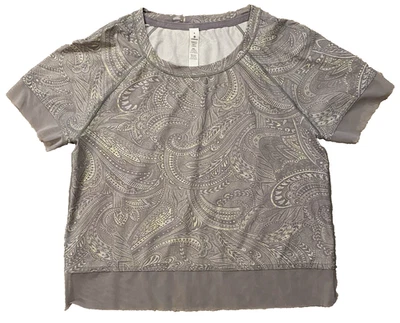 Camisa corta Lululemon a rayas en zancada talla 4 manga corta para mujer gris cachemira Foto 1 de 4