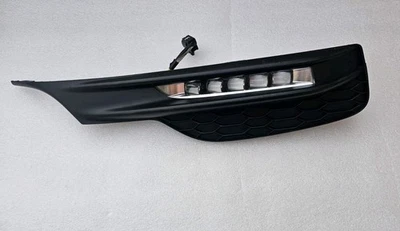 Faro antiniebla y bisel lado izquierdo genuino Honda Accord 2016-2017 Foto 1 de 4