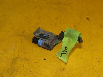 1997-2003 Chevrolet Malibu 3.1L OEM idle air control valve connector pigtail 00 - Image 1 of 2