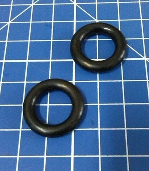 2pcs Domestic Sewing Machine Parts Bobbin Winder Tire White #17266 - Image 1 of 1