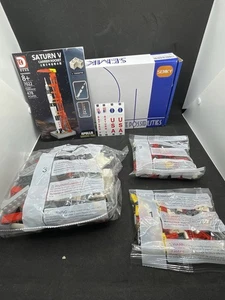 Dk Saturn V Carrier Rocket 478 Pcs Blocks Set Model Number 7022 - Picture 1 of 5