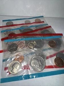 Lot Of 3 1971 P&D US UNC Mint Sets No Envelopes - Picture 1 of 12
