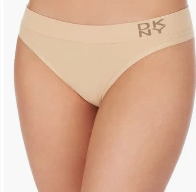 DKNY Energy 低腰无缝丁字裤小号沙色 — 第 1/4 张图片