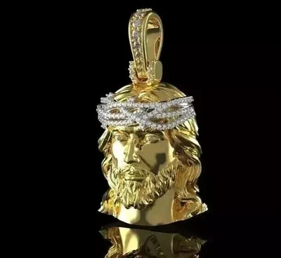 Colgante redondo de diamantes simulados de 1 quilate con cara de Jesús enchapado en oro de dos tonos de 14 quilates para hombre Foto 1 de 4