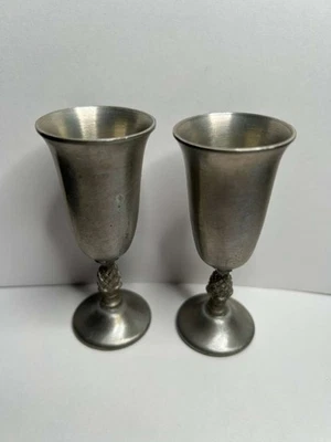 Juego de 2 copas vintage de peltre cordial color plata tallos de piña Foto 1 de 4