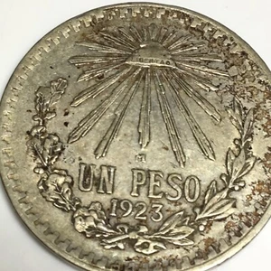 Vintage Mexico 1923 .720 Fine Silver Coin Round Bullion 1 Peso Circulated 17g - Picture 1 of 7